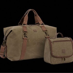 CARLOBOLAGET Ted Cole Duffelbag og toilettaske i robust canvas.
Vælg ml. camel el. oliven
